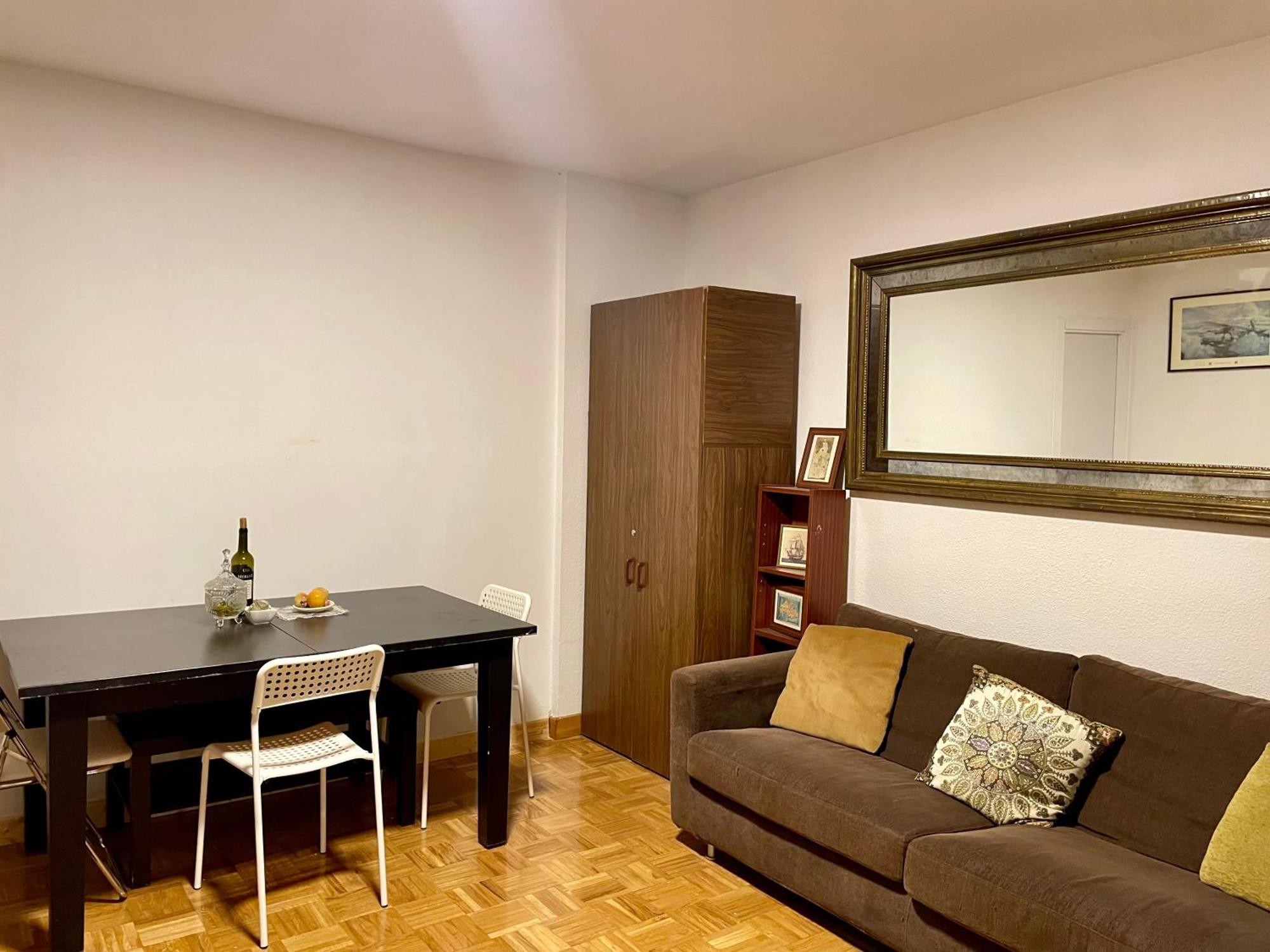 Private Rooms Madrid Atocha Εξωτερικό φωτογραφία