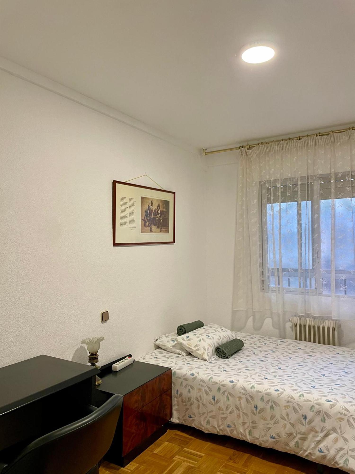 Private Rooms Madrid Atocha Εξωτερικό φωτογραφία